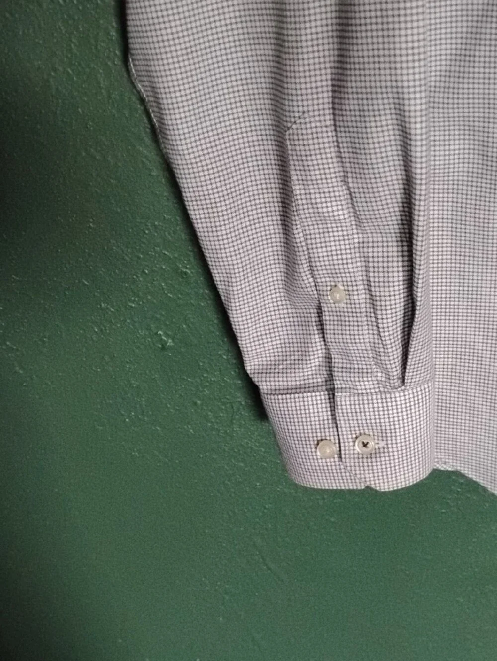 Banana Republic Men's Light Gray Micro-Pattern Dress Shirt